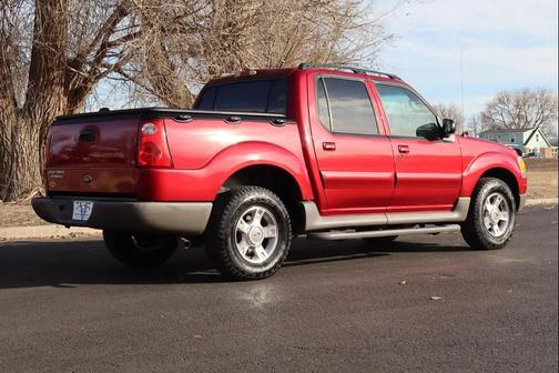 2003 Ford Explorer Sport Trac XLS
