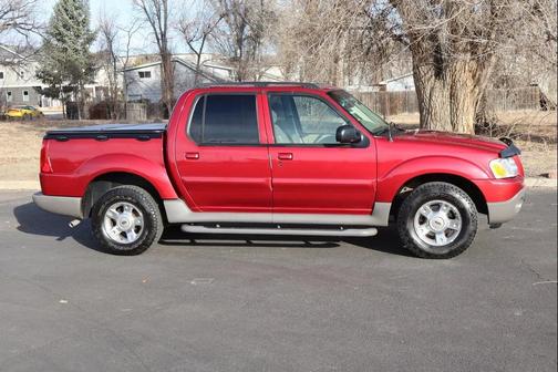 2003 Ford Explorer Sport Trac XLS