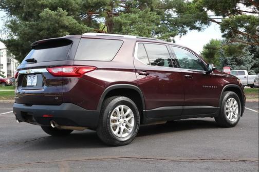 2018 Chevrolet Traverse LT Cloth