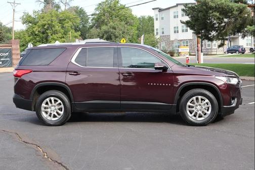 2018 Chevrolet Traverse LT Cloth