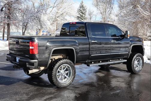 2018 GMC Sierra 3500 Denali