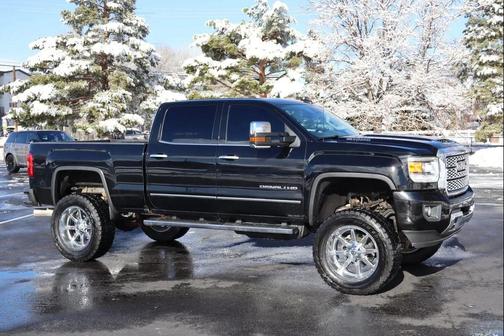 2018 GMC Sierra 3500 Denali