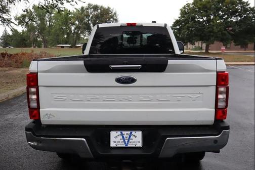 White 2020 Ford F-350 Lariat