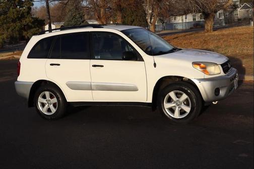 2005 Toyota RAV4 Base