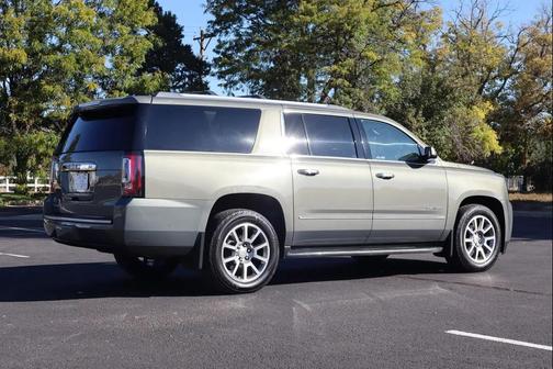 2017 GMC Yukon XL Denali