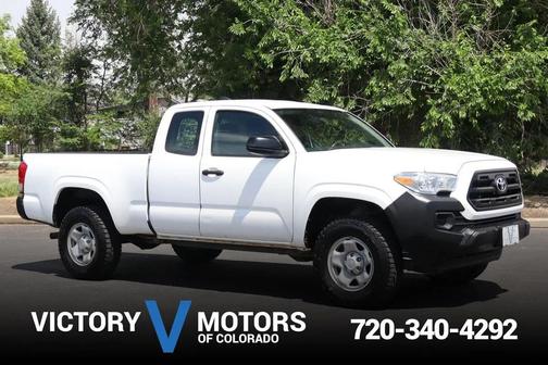 Super White 2016 Toyota Tacoma SR