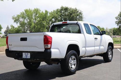 Super White 2016 Toyota Tacoma SR