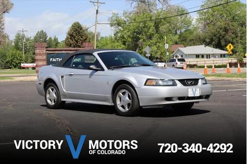 2001 Ford Mustang Base
