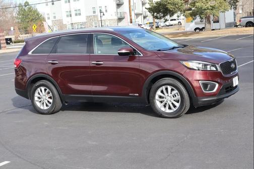 2017 Kia Sorento LX