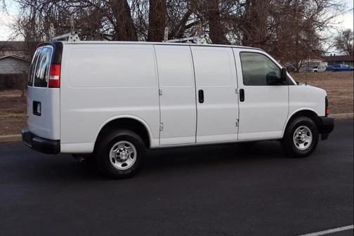 2017 Chevrolet Express 2500 Work Van