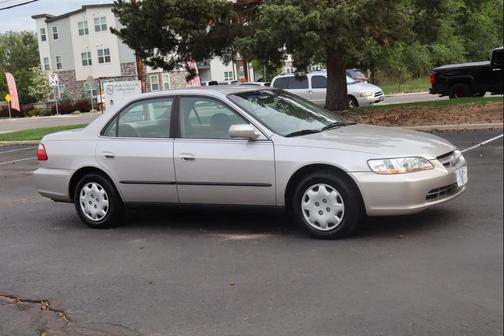 Regent Silver Metallic 1998 Honda Accord LX