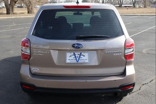 2014 Subaru Forester 2.5i