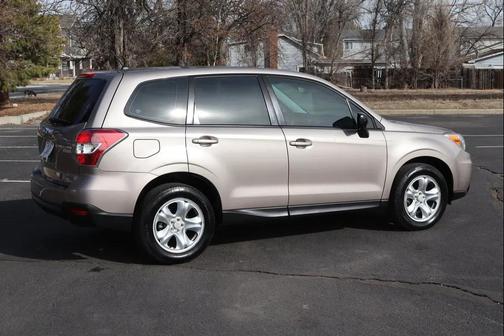 2014 Subaru Forester 2.5i