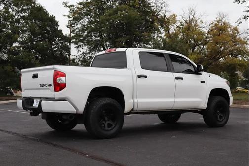 2016 Toyota Tundra 