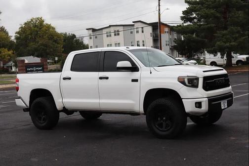 2016 Toyota Tundra 