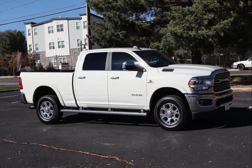 2022 RAM 2500 Laramie Crew Cab 4x4 6'4' Box