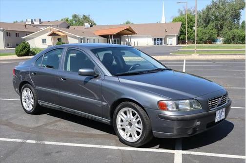 2004 Volvo S60 2.5T