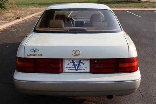1993 Lexus LS 400 Base