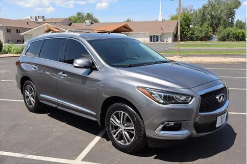 2017 INFINITI QX60 Base