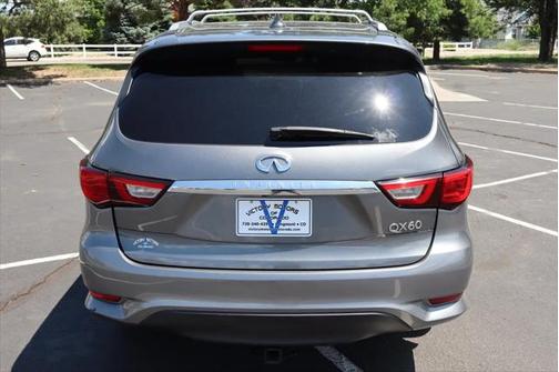 2017 INFINITI QX60 Base
