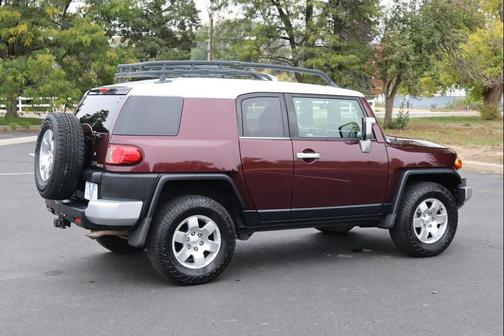 2007 Toyota FJ Cruiser Base