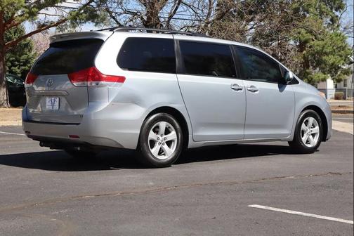 2011 Toyota Sienna 