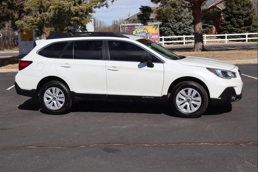 2018 Subaru Outback 2.5i