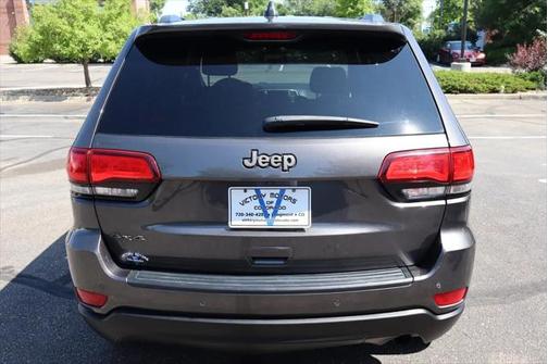 2016 Jeep Grand Cherokee Laredo