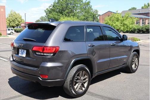 2016 Jeep Grand Cherokee Laredo