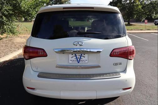 2012 INFINITI QX56 Base