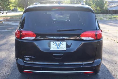 Black 2019 Chrysler Pacifica Touring-L Plus