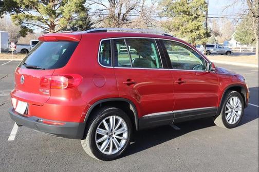 2012 Volkswagen Tiguan SE
