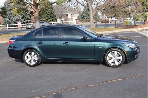 2008 BMW 528 