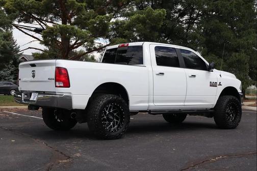 2017 RAM 2500 SLT Crew Cab 4x4 6'4' Box