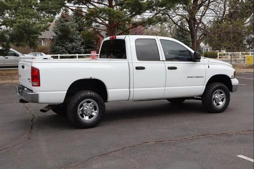 White 2003 Dodge Ram 2500 SLT