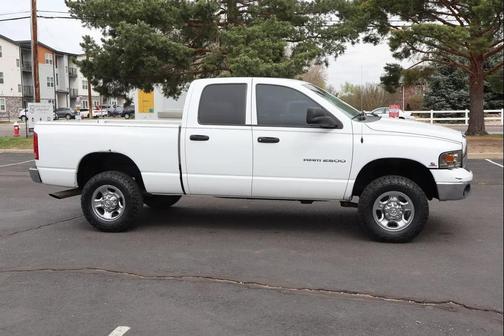 White 2003 Dodge Ram 2500 SLT