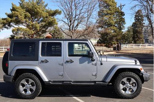2017 Jeep Wrangler Unlimited Sahara