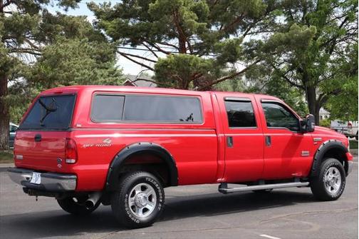 2005 Ford F-350 XL Crew Cab