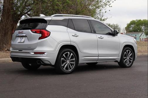 Quicksilver Metallic 2020 GMC Terrain Denali