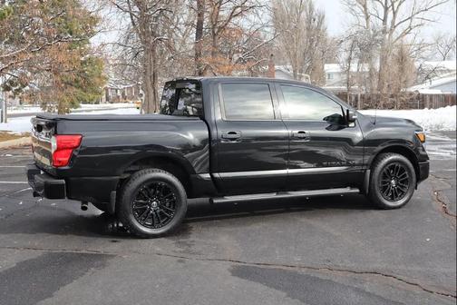 2018 Nissan Titan SV