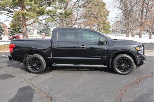 2018 Nissan Titan SV