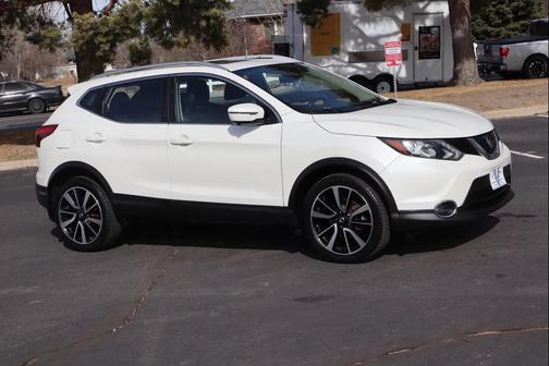 2017 Nissan Rogue Sport SL