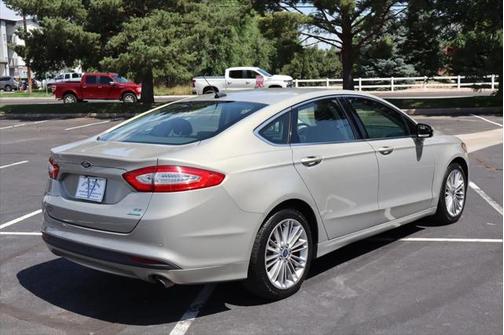 2015 Ford Fusion SE