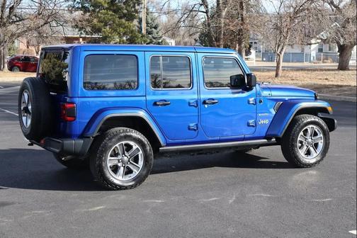 Ocean Blue Metallic Clearcoat 2018 Jeep Wrangler Unlimited Sahara