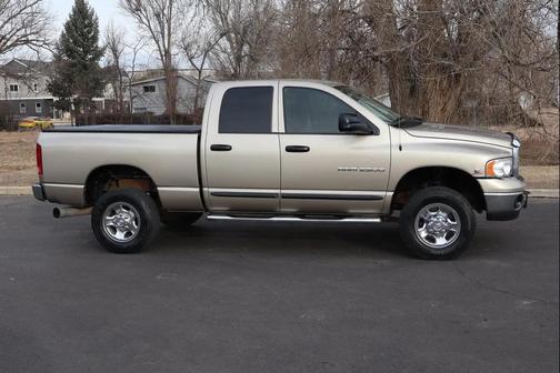 2005 Dodge Ram 2500 SLT Quad Cab