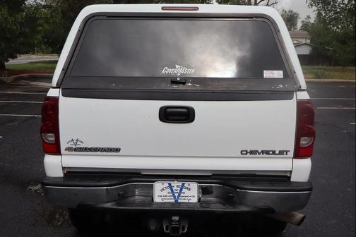 Summit White 2003 Chevrolet Silverado 2500 LS H/D Crew Cab