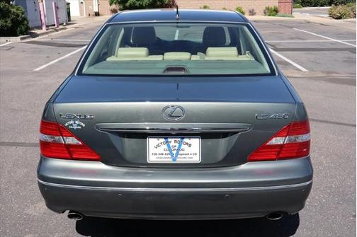 2004 Lexus LS 430 Base