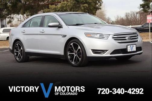 2015 Ford Taurus SEL