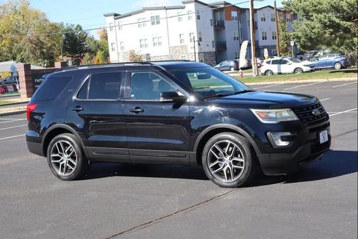 2016 Ford Explorer Sport