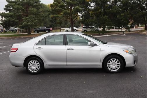 2010 Toyota Camry LE